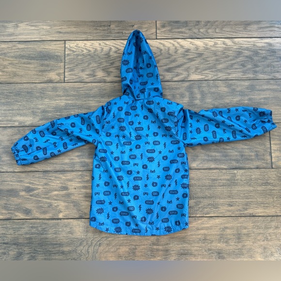 Super hero raincoat by Carter’s size 7 - Picture 2 of 3